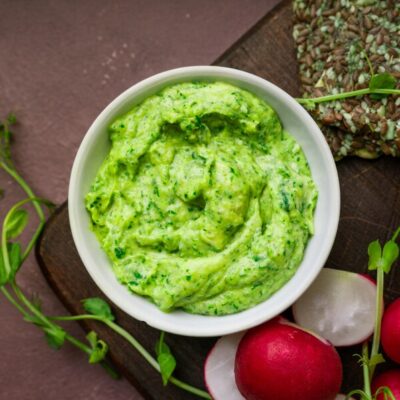 Green Goddess Sauce - foodglut.com